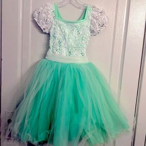 Mint colored dress NEW